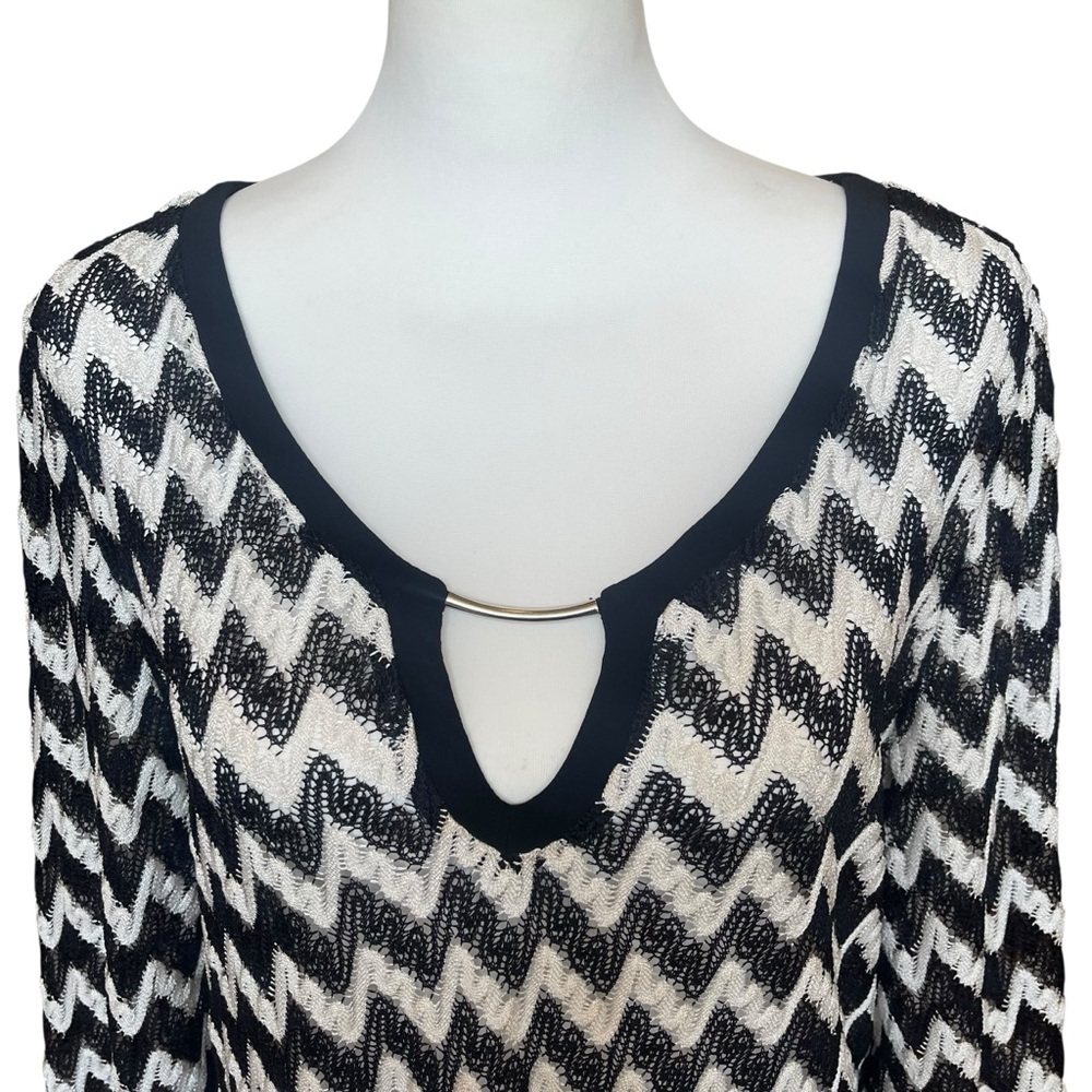 Joseph Ribkoff Swim Cover Up Size Medium Black White Chevron Mini - Picture 6 of 7